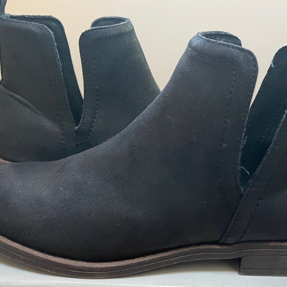 True Craft Ankle Bootie